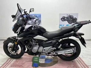 Motocicleta Suzuki de Segunda Mano, 250cc, Dos Cilindros, a Gasolina, Ahorradora de Combustible, >80km/<span class=keywords><strong>h</strong></span>, Entrega Directa del Fabricante en China - Product Image 5