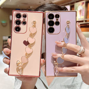 Coque de téléphone en TPU souple avec bracelet en forme de cœur plaqué pour <span class=keywords><strong>Samsung</strong></span> S23 S22 Ultra S21 Plus S20 FE A52 A53 A13 A12 <span class=keywords><strong>5G</strong></span> - Product Image 1