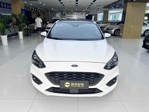 Se Aceptan Pedidos Personalizados, Auto Usado Chino Ford Focus Sport <span class=keywords><strong>de</strong></span> Alto Rendimiento, 215 km/h, 1.5t, 174 hp, Sistema <span class=keywords><strong>de</strong></span> Audio B&o, Volante a la Izquierda, Color Negro - Product Image 2