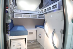Module <span class=keywords><strong>de</strong></span> <span class=keywords><strong>camping</strong></span> escamotable pour pick-up, 3 couchages, <span class=keywords><strong>avec</strong></span> douche, toilettes, cuisine, réfrigérateur et panneaux solaires - Product Image 5