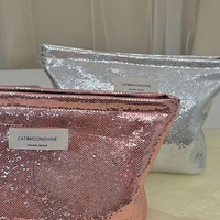 Nouveau Simple brillant paillettes argent maquillage trousses de toilette Logo personnalisé à la mode soins de la peau stockage sac cosmétique pour les femmes