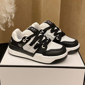 Chaussures de sport respirantes à semelle épaisse de créateur haut de gamme, rehaussantes, en maille, vente en gros, chaussures de course - Product Image 6