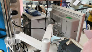 Vesa Mount Voor Monitor Arm Mount Kanaal Mount Voor Monitor En Toetsenbord Houder Arm - Product Image 3