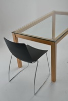 Chaise d'appoint empilable moderne en polypropylène avec base en chrome pour salle de formation