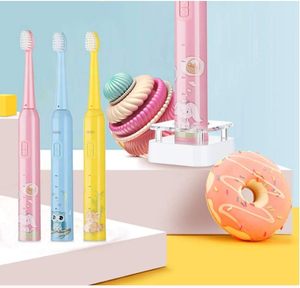 Brosse à dents pour enfants en plastique écologique à poils souples avec manche à motif de dessin animé, brosse à dents et dentifrice tout-en-un pour bébés - Product Image 1