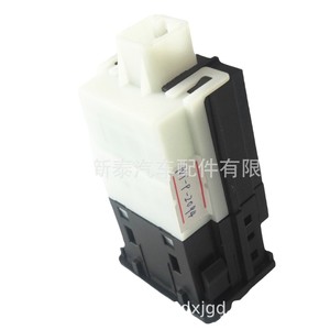 Interruptor de calefacción y ventilación de asientos para Toyota Land Cruiser 2007-2012 Número de pieza NT-P-2094 - Product Image 1