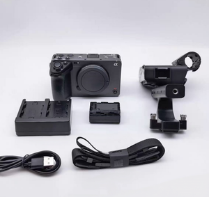 Caméra Cinéma Plein Format FX3A à Bon Prix avec Écran LCD 2,36 M Pixels Amélioré, Double Base ISO 800/12800, 4K 120p - Product Image 5