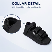 Chaussure post-opératoire ajustable en maille à bout ouvert avec trois sangles à anneaux en D et semelle extérieure texturée pour une protection du pied