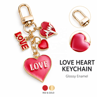 Porte-clés Breloque Sac Cœur Rouge Doux, Pendentif Mignon Lèvres et Talon Haut, en Alliage Émaillé, Décoration de Sac pour Filles, Cadeau de Saint-Valentin