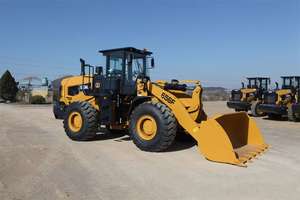 รถตักล้อหน้า SEM656F 5.5Ton พร้อมอะไหล่ - Product Image 4