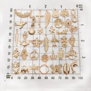 Lotes al Por Mayor de Dijes Colgantes Esmaltados Bañados en Oro para Regalos, Surtido para Manualidades DIY, Fabricación de Joyería, Collares, Pulseras y Aretes - Product Image 5