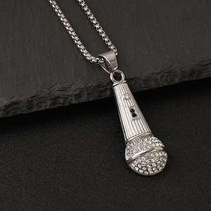 Collier pendentif microphone pour homme en acier inoxydable avec sertissage pavé, bijoux de mode hip-hop pour soirée DZ115 - Product Image 2
