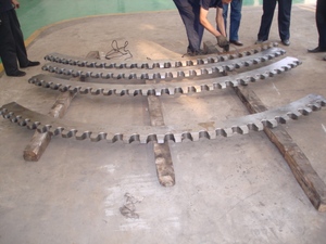 Heavy Dozer Idler y segmento de rueda dentada para Mini excavadora Bulldozer Drive Parts - Product Image 5