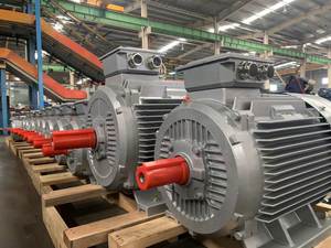 Moteur asynchrone à induction triphasé à cage d'écureuil YE4-3552-4 375 kW avec fréquence 50 Hz et tension 380 V - Product Image 3