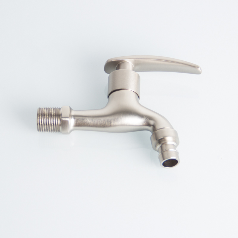 OEM/ODM Factory Direct High Quality 1/2 Brass Bibcock Aluminum Long New Model Polished Bibcocks for Washing Machine Park Modern