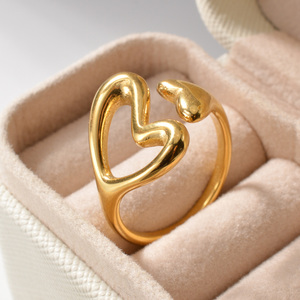 Bague fine ajustable en acier inoxydable plaqué or 18 carats, motif cœur ouvert brillant, tendance, pour femmes, vente en gros, idéale pour les rendez-vous et les soirées - Product Image 4