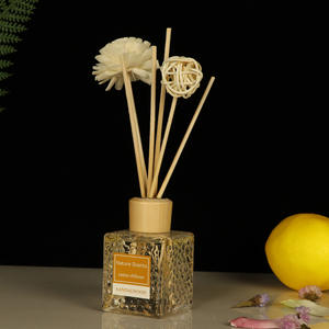 Diffuseur en rotin aux senteurs naturelles 80ml, parfum bois de santal, bâtonnets diffuseurs, désodorisant d'ambiance, décoration intérieure - Product Image 4