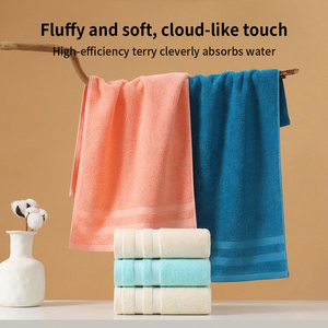Ensemble de serviettes de bain de luxe en coton pur de haute qualité Softextiles, avec logo personnalisé, absorbant et respirant, pour hôtel - Product Image 1