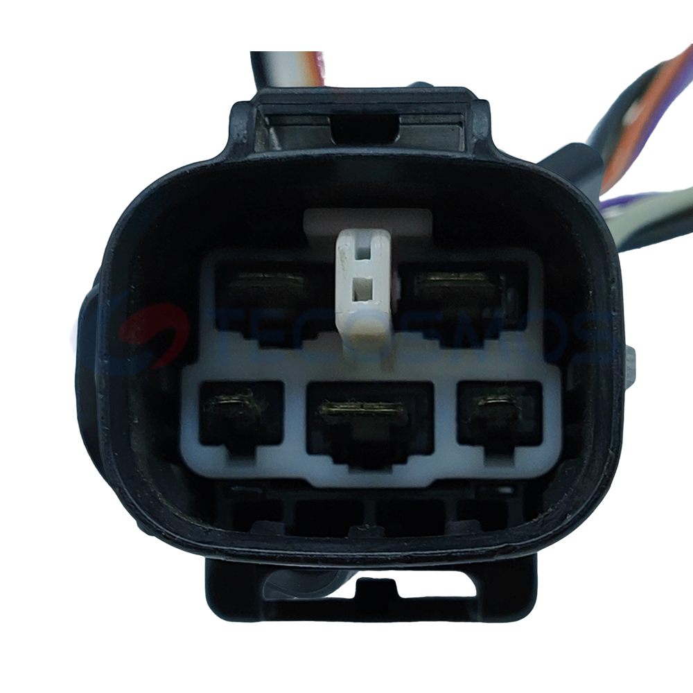 Automobile Waterproof Wiring Harness Connector Plug 7282-7350-30