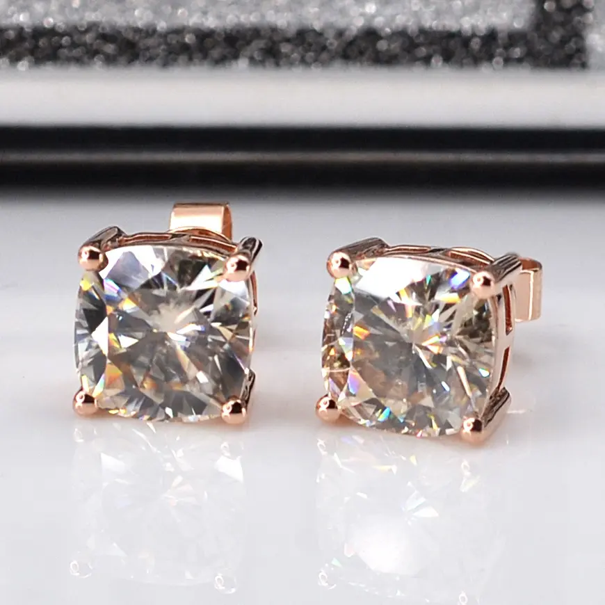 Baifu jewelry customized 18K real gold moissanite stud earring 2021