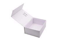 Boîte cadeau rigide pliable magnétique biodégradable et recyclable, écologique, avec gaufrage, doublure en éponge, emballage de luxe, pelliculage mat