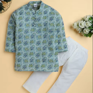 Kurta bleu clair à imprimé floral pour garçons, col mandarin, tenue ethnique, vêtement traditionnel pour enfants, tenue de fête, kurta élégante pour les fêtes - Product Image 1