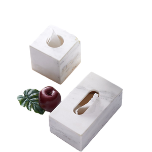 Caja de Pañuelos Moderna Cuadrada con Cubierta de Imitación de Piel de Tiburón de Alta Calidad - Product Image 1