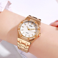 Montre-bracelet élégante en alliage à carreaux, montre à quartz luxueuse et étanche pour femmes