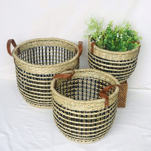 Wholesale 100% Natural Seagrass Storage <b>Basket</b> Handwoven <b>Wicker</b> with Handles Direct From Vietnam for Kitchen & <b>Laundry</b> Use - Product Image 4