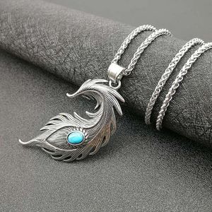 Collier avec pendentif plume en acier inoxydable avec pierre turquoise, bijoux de mode unisexe - Product Image 3