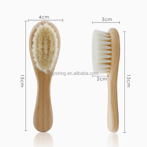 Vente directe d'usine poils de chèvre naturels bébé brosse à cheveux petit bois nouveau-né brosse en bois bébé brosse et peigne ensemble - Product Image 5