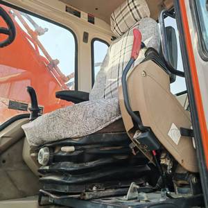 Clearance Sale High Quality Used Doosan DH210W-7 Hydraulic Crawler Excavator on Sale Featuring Low Price Core Component Engine - Product Image 4