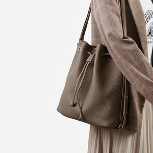 Borse a Tracolla Multifunzionali in <span class=keywords><strong>Pelle</strong></span> di Vacchetta di Alta Qualità per Donne, Borse a Secchiello, Zaini Casual alla Moda in Vera <span class=keywords><strong>Pelle</strong></span> - Product Image 4