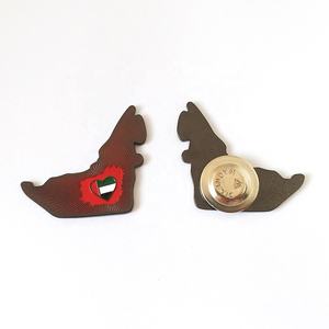 無料カビUAE飛行機形状UAE国旗年ザイードナショナルデーお土産ギフトピンブローチ - Product Image 3