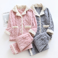 Pyjama cardigan thermique en flanelle épaisse pour femme, automne/hiver, manches longues, en coton, laine et polaire corail, avec revers
