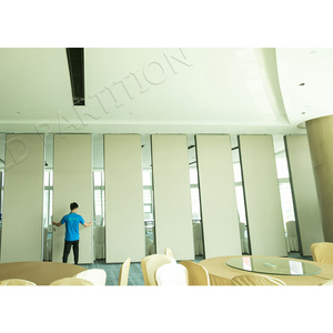 Nhà hàng kinh tế nâng cấp phân vùng gấp bằng gỗ với thiết kế trượt âm thanh cho hội trường và không gian đóng mở - Product Image 1