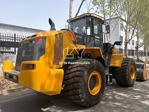 Дешевый подержанный колесный погрузчик <span class=keywords><strong>Liugong</strong></span> CLG870H тяжелый погрузчик, производство Китай, <span class=keywords><strong>Liugong</strong></span> <span class=keywords><strong>CLG</strong></span> <span class=keywords><strong>856</strong></span> 870 землеройный погрузчик на складе - Product Image 2