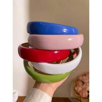Serre-tête uni à large bord en cuir fait main pour femme, nouvelle collection 2025, accessoire d'été haut de gamme pour sublimer le visage