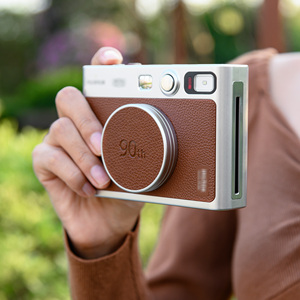 Capuchon d'objectif noir ou marron exclusif pour <span class=keywords><strong>appareil</strong></span> <span class=keywords><strong>photo</strong></span> <span class=keywords><strong>FUJI</strong></span> Instax Mini EVO Accessoire Premium pour votre photographie instantanée - Product Image 6