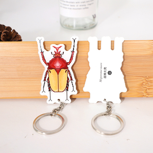 Top qualité logo personnalisé imprimé dessin animé insecte coléoptère porte-clés en acrylique - Product Image 4