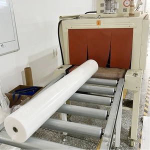 Rouleau de feutre pour <span class=keywords><strong>peintre</strong></span> 130 g/m² en polyester non tissé avec film PE antidérapant, idéal pour la protection des sols en bois dur lors de la peinture à l'huile - Product Image 5