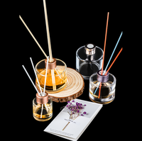 Bouteille vide givrée pour diffuseur de parfum de voiture suspendu avec bouchon en bois – Vente en gros