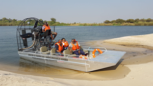 โครงการอนุรักษ์พื้นที่ชุ่มน้ำ เรือแพอเนกประสงค์ เรือกู้ภัยฉุกเฉิน ชุดเรือกู้ภัย เรือแอร์โบ๊ท - Product Image 4