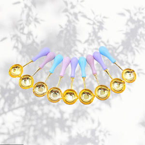 Ensemble de cuillères à cire à cacheter avec motifs floraux paysagers polis et manches colorés pour usage domestique - Product Image 1