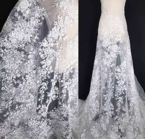 Abito da sposa di fascia alta ricamato con paillettes bianche, tessuto di maglia riempito di osso, tessuto da ricamo di posizionamento - Product Image 5