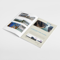 Impression de brochures d'entreprise modernes personnalisées, impression offset, plastification, couleur CMYK, carton/carton duplex, tailles personnalisées, pliées