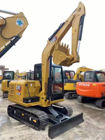 Mini-excavatrice d'occasion Japan Cat 305.5E2, poids 5,5 tonnes et capacité de godet 0,22 m³