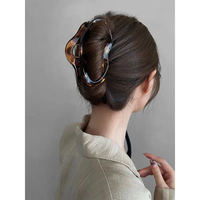 Printemps 11cm nuage grandes griffes de cheveux requin pince coiffure pour femme mode tempérament Barrettes couleur unie épingles à cheveux robustes