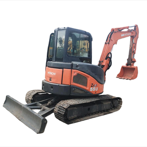 Mini-excavatrice sur chenilles Hitachi ZX55U d'occasion, modèle 2021, moteur et transmission équipés, performances stables - Product Image 5