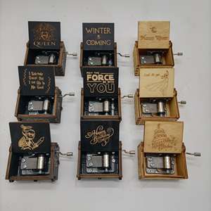 Nueva Llegada, Caja <span class=keywords><strong>de</strong></span> Música <span class=keywords><strong>de</strong></span> Madera con Manivela, Personalizada, Mini, Grabada con Láser - Product Image 5